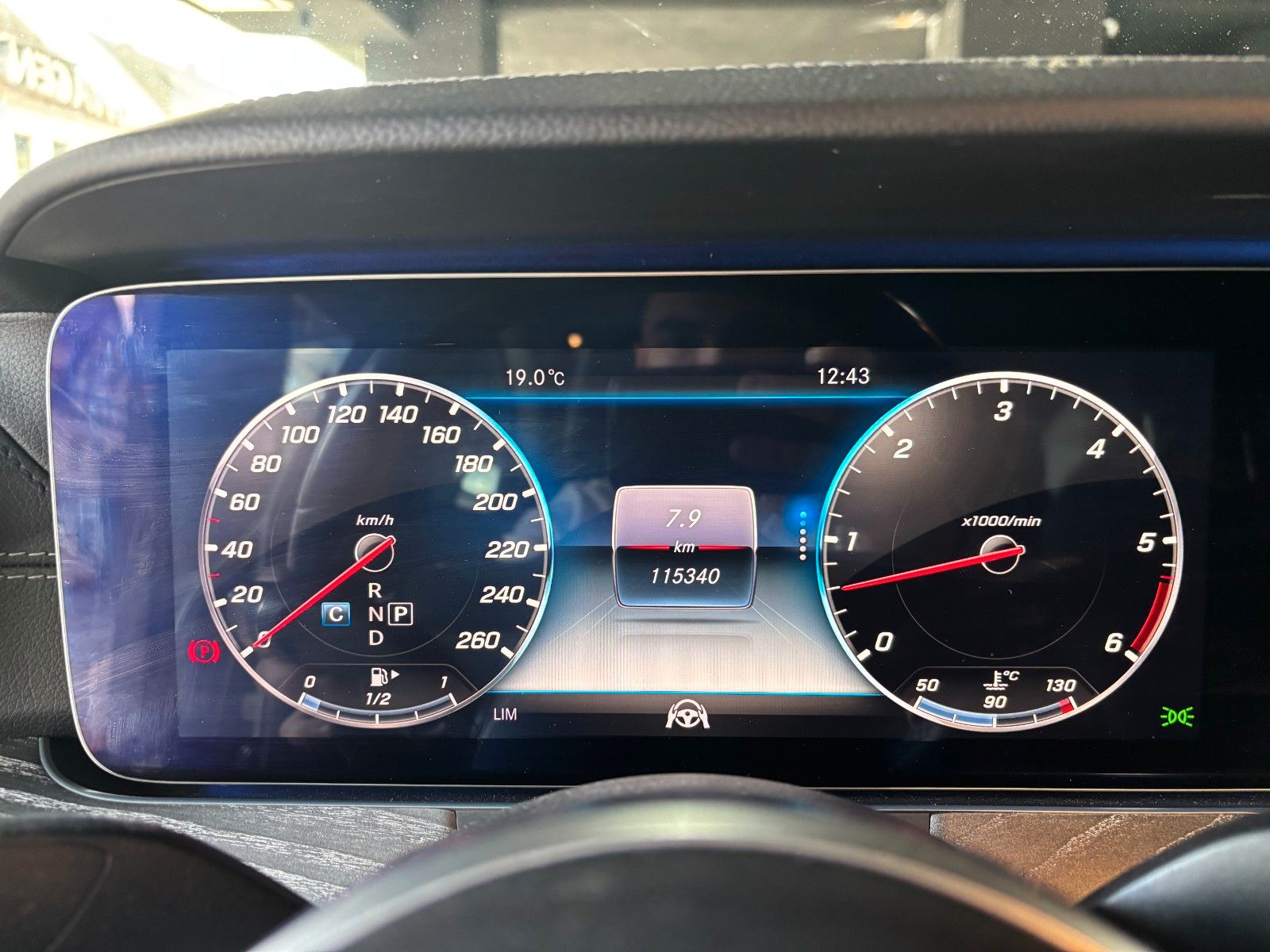 Fahrzeugabbildung Mercedes-Benz CLS 350d *Widescreen*Burmester*Memory*S-Dach*