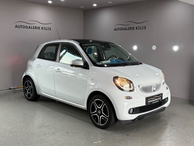 Smart ForFour Proxy LEDER*NAVI*PANO*KAM*JBL*SPUR