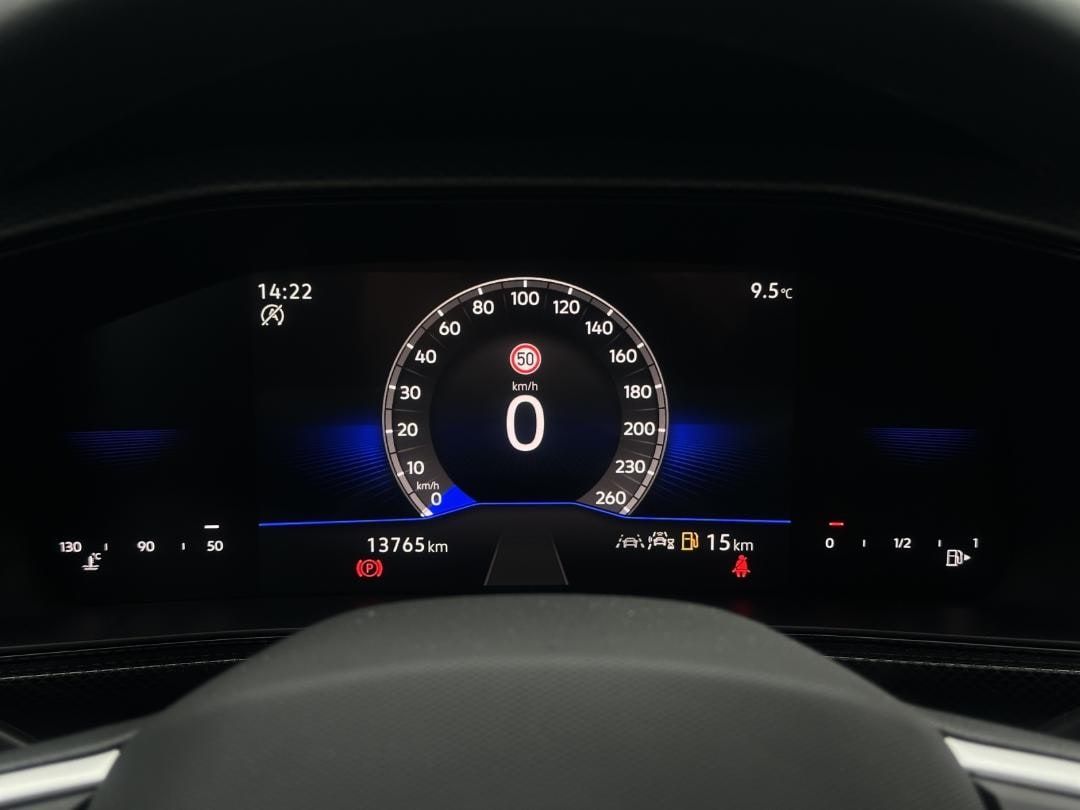 Fahrzeugabbildung Volkswagen T-Cross Life 1.0 TSI, SH,ACC,Climatronic,LED,App