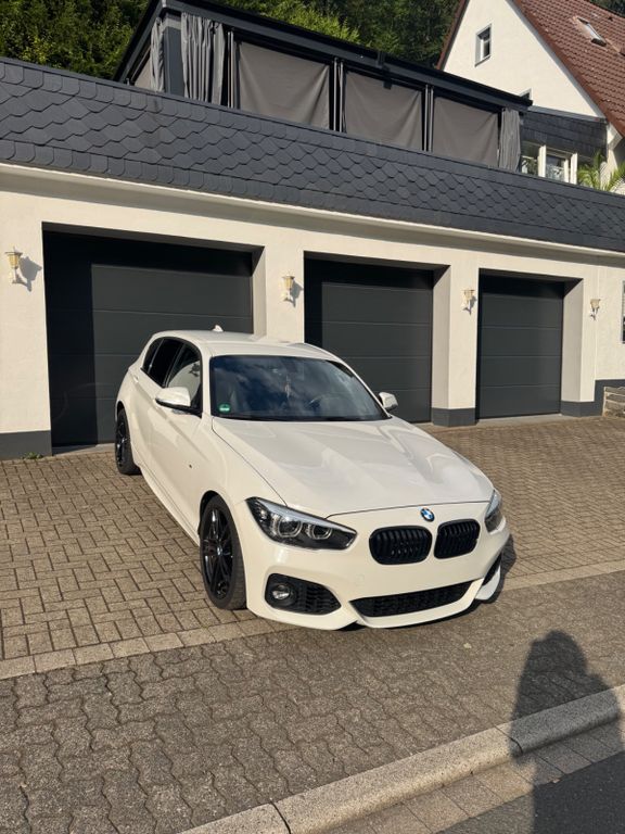 Image of BMW 118