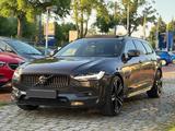 Volvo V90 Cross Country Ultimate AWD B5 HEICO - Volvo V90 Cross Country aus 2022