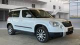 Skoda Elegance Plus Edition 4x4 XENON HEIZUNG AHK NAVI - Skoda Yeti in Düsseldorf