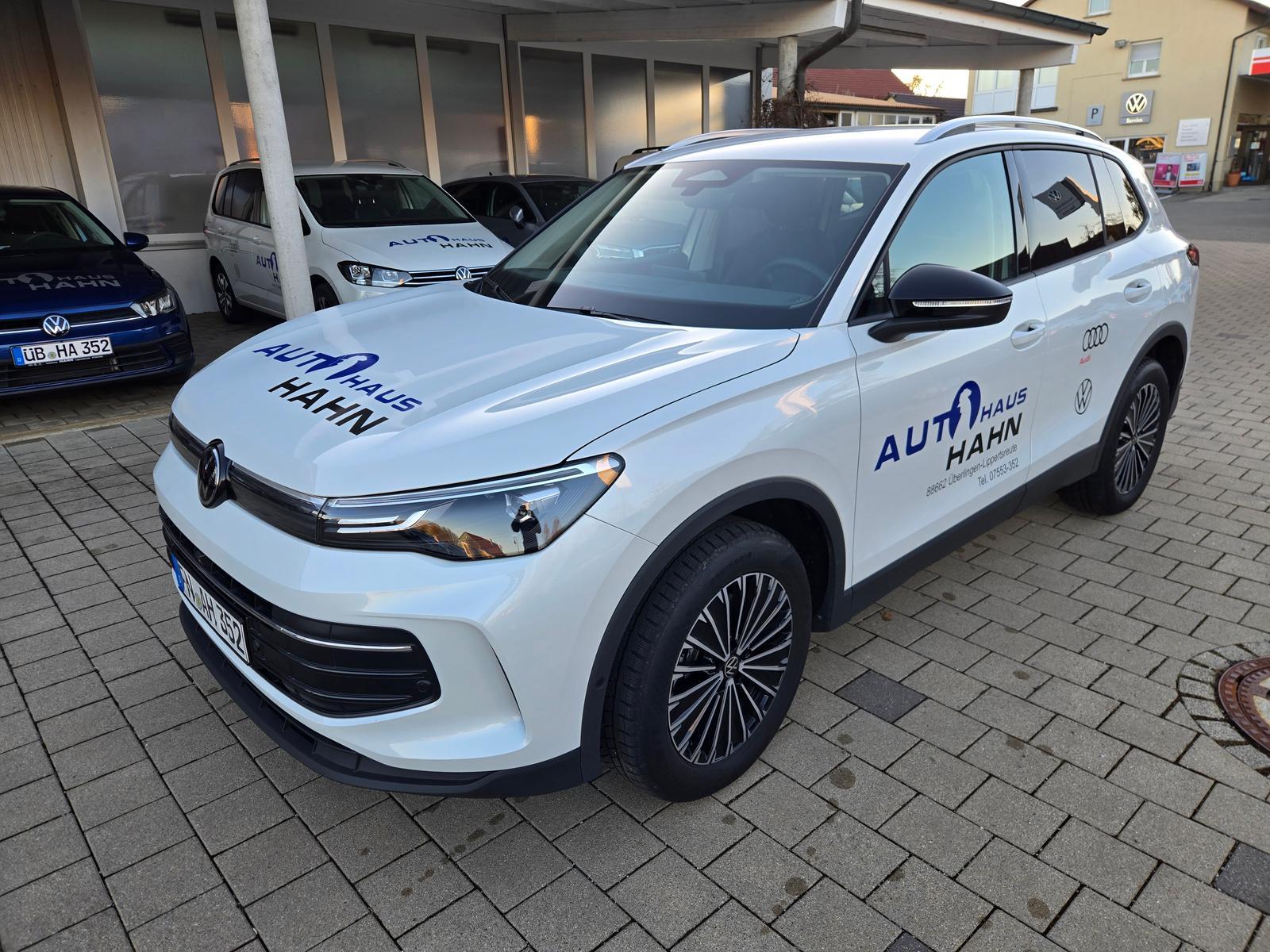 Volkswagen Tiguan 2.0 TSI 4M DSG AHK ACC DCC 360AV Gar 2031