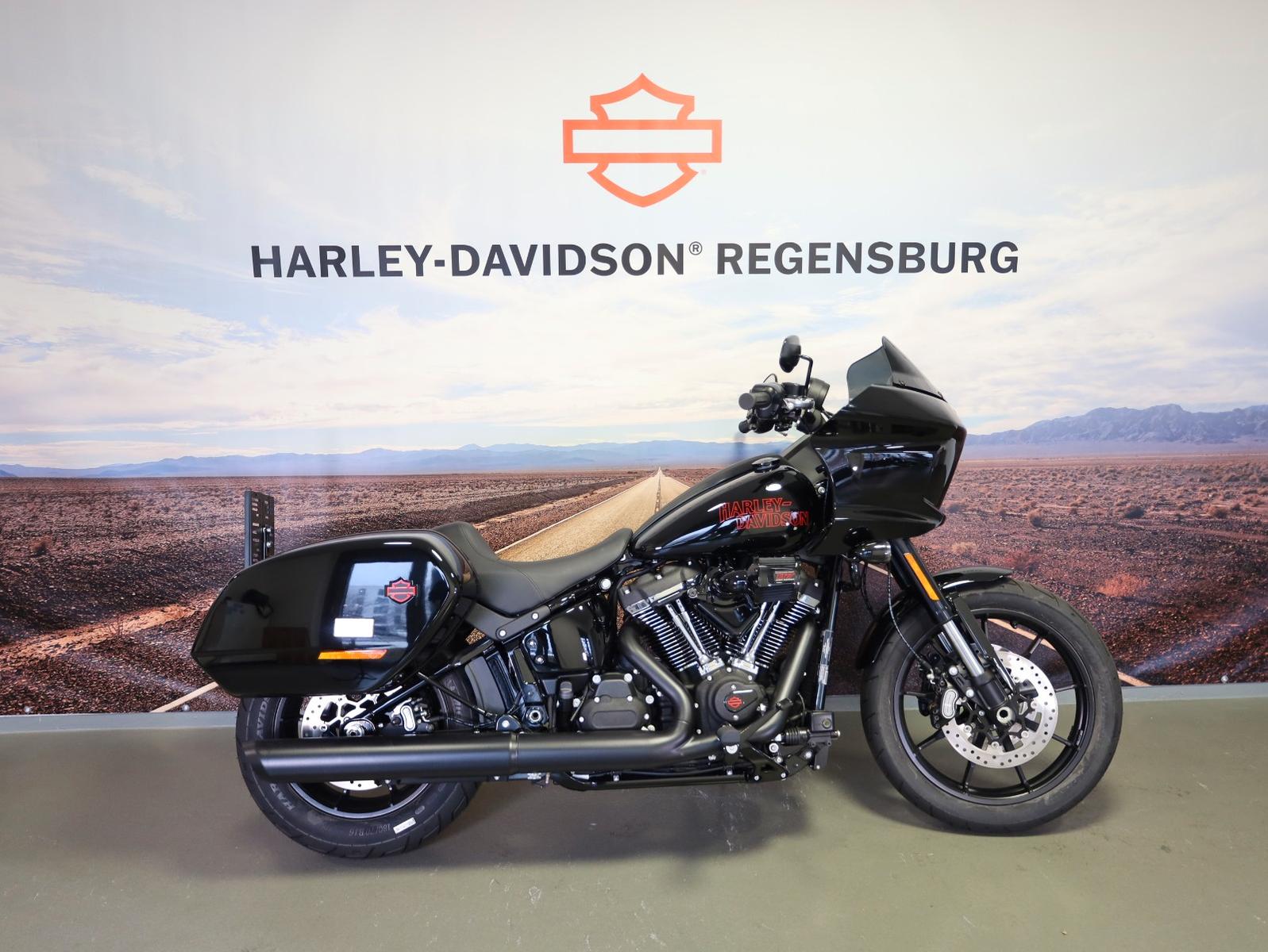Harley-Davidson FXLRST Softail Low Rider ST 117
