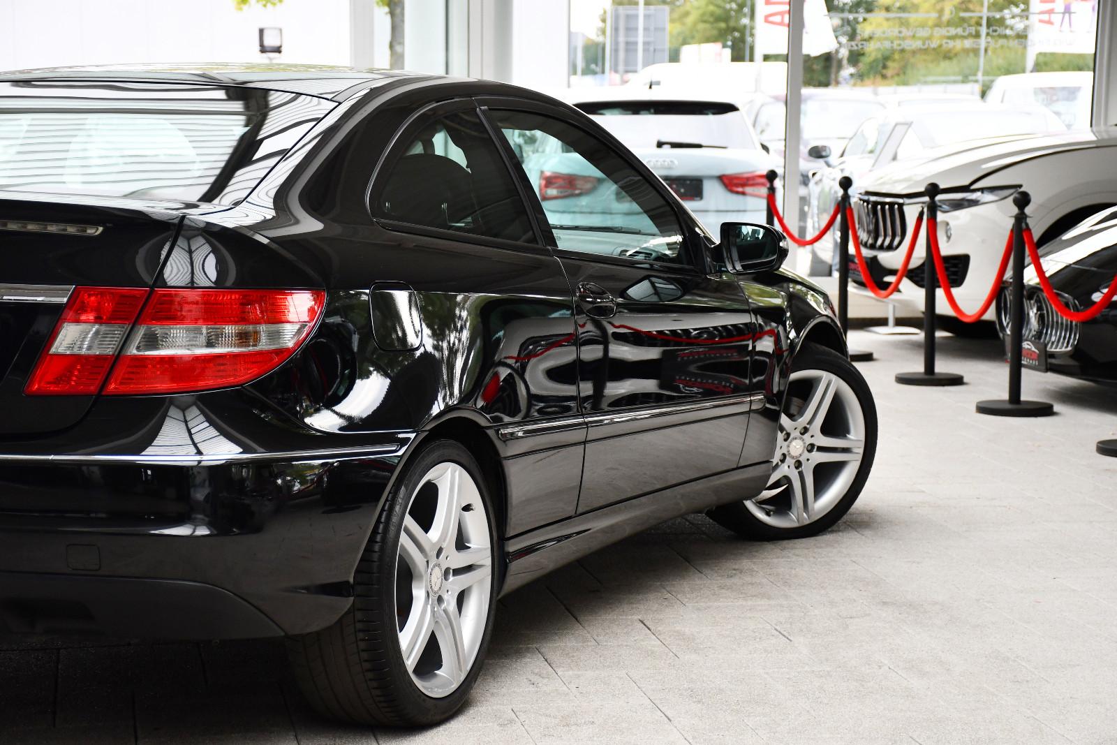 Mercedes-Benz CLC 200 CDI Sportpaket Bt Leder Tempomat 83Tkm