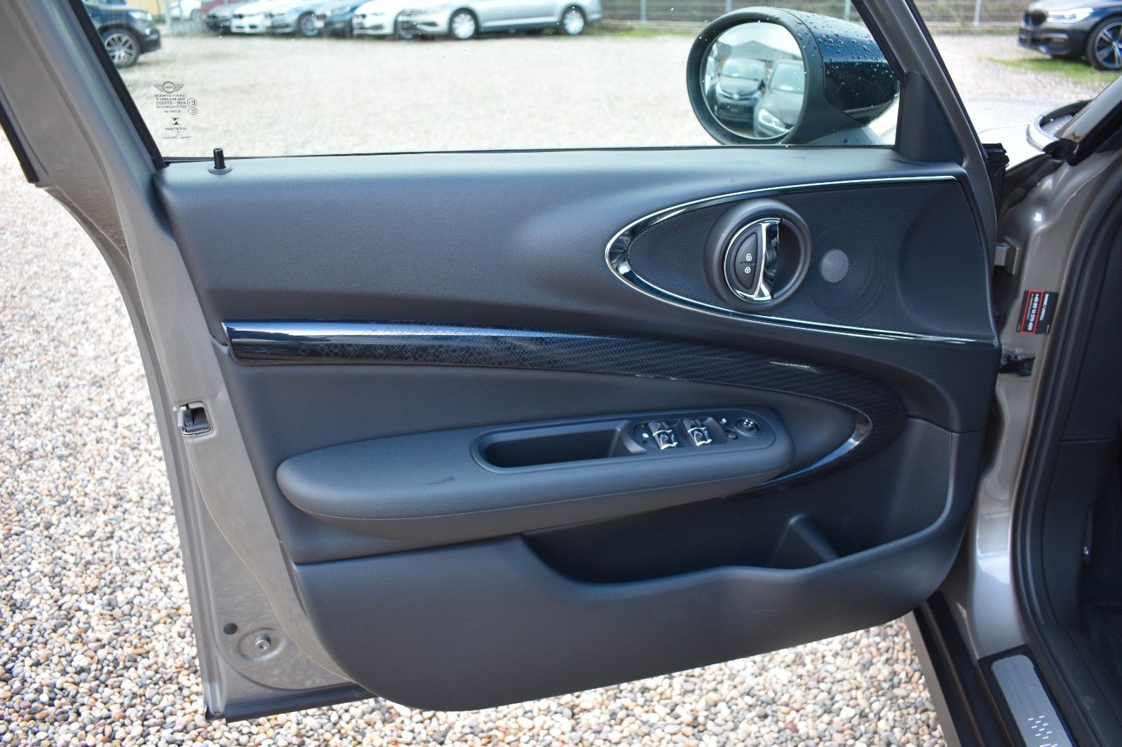 Fahrzeugabbildung MINI Cooper SD Clubman H&K HUD Panorama ACC Leder AHK