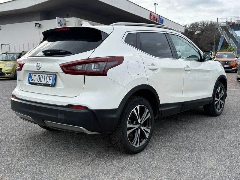 Nissan Qashqai 1.3 DIG-T 140 CV N-Connecta imagem 3