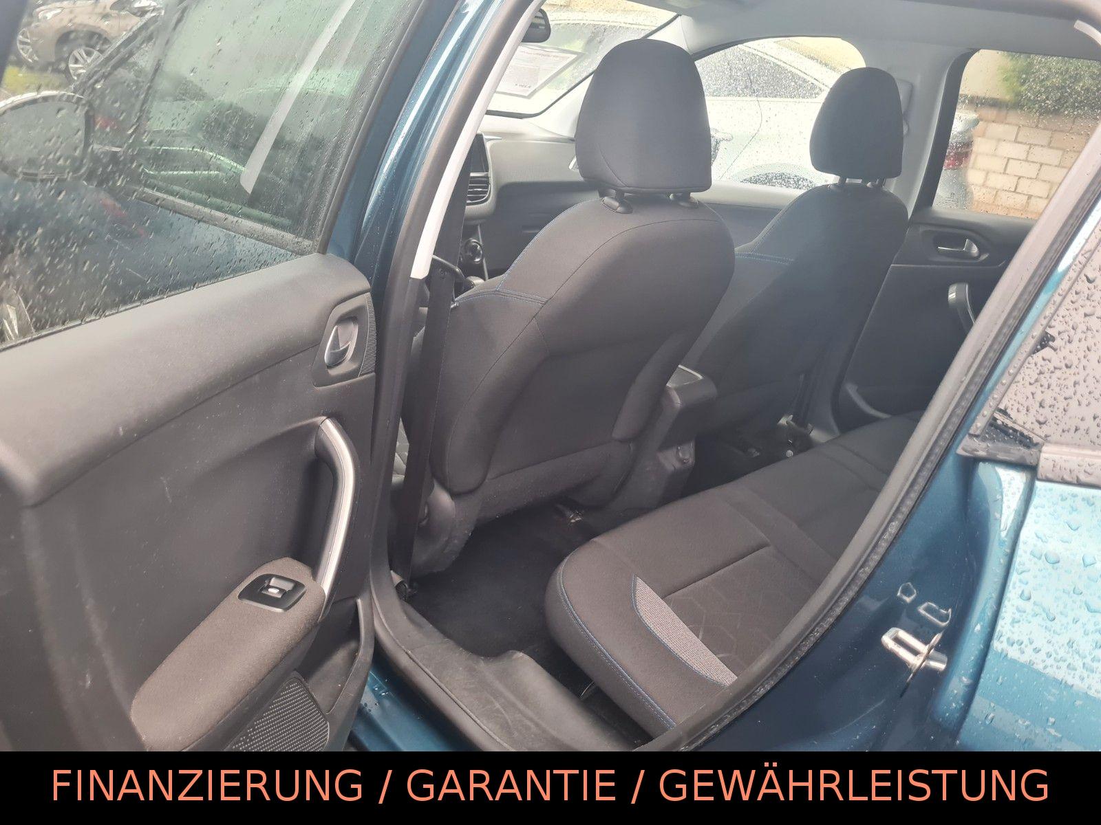 Peugeot 2008  LED/ City-Paket/ Navi/ PDC/ Euro 6