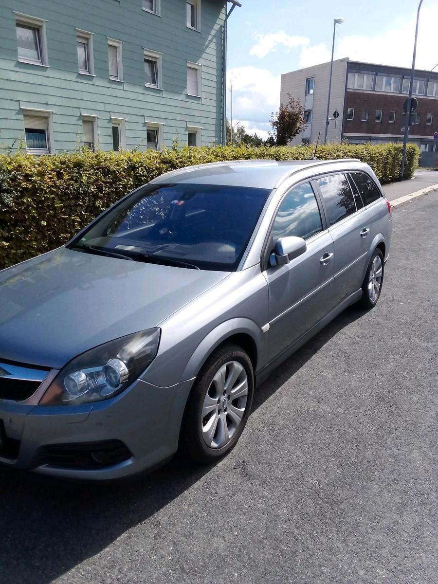 Opel Vectra, 2009