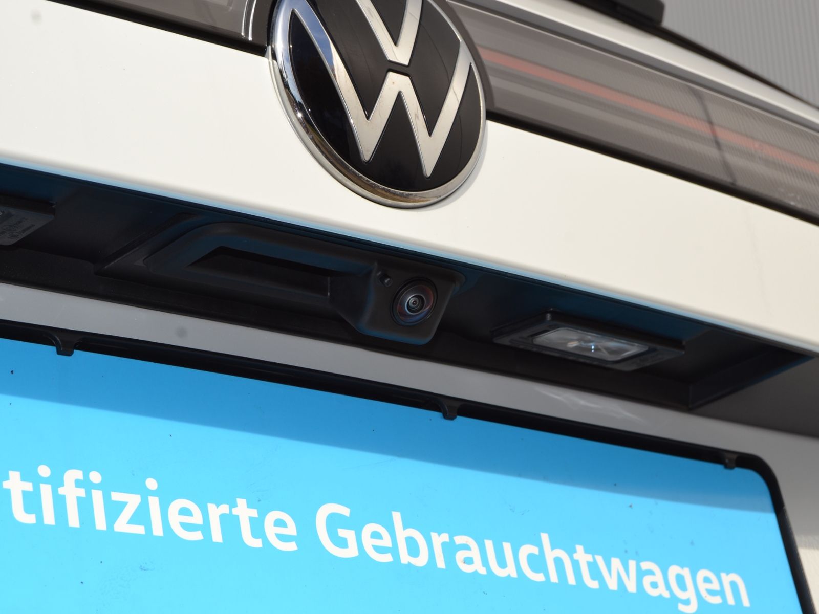 Passat Variant 2.0 TDI 193 PS 4M DSG R-Line Sign