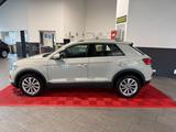 Volkswagen T-Roc Style ACC LED Style DSG - mit Benzin-Antrieb: Touchscreen