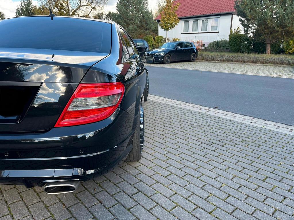 Mercedes-Benz C 280