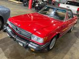 Mercedes-Benz SL 560 - rote Mercedes-Benz SL 560