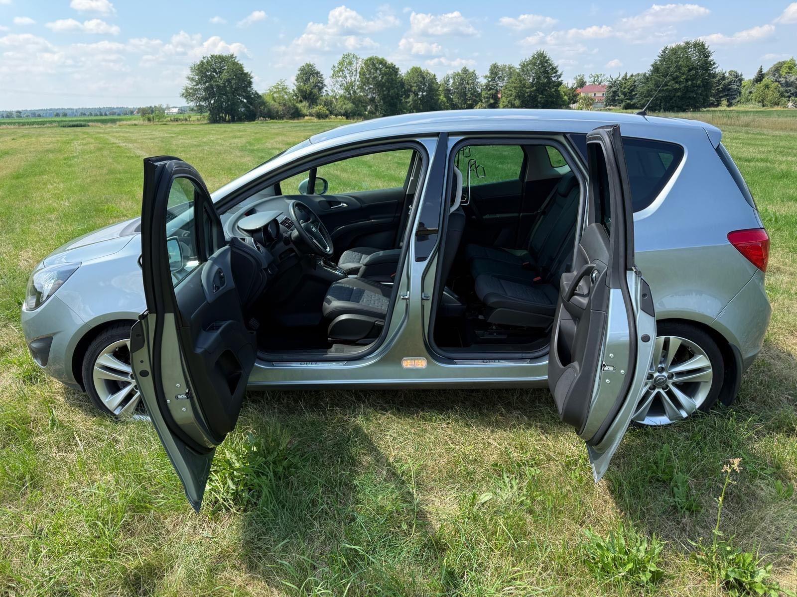Opel Meriva 2010 — photo 11