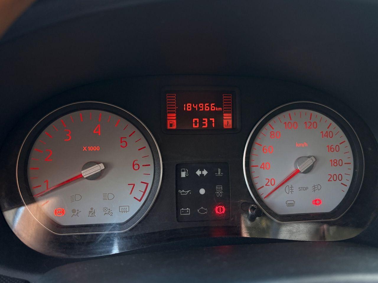 Dacia Logan 2010 — photo 8