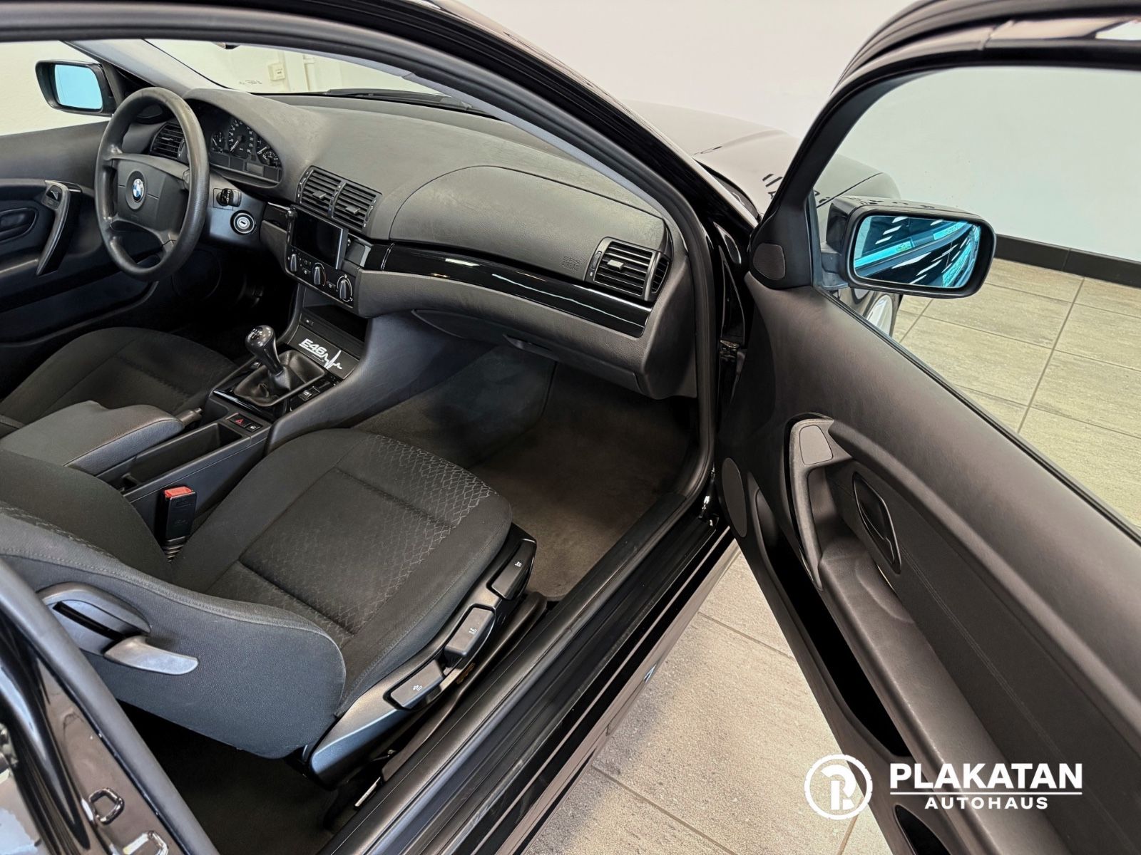 Fahrzeugabbildung BMW 316ti Compact