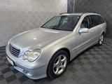 Mercedes-Benz C 200 T-Modell*AVANTGARDE*AUDIO 20-KLIMAAUT-TEMP - gebrauchte Mercedes-Benz C 200 aus dem Jahr 2005