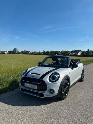 MINI Cooper S Cabrio 