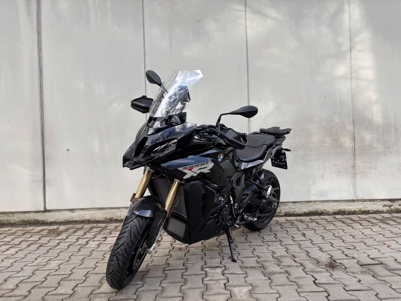 Fahrzeugabbildung BMW S 1000 XR 4 Pakete Tieferlegung Carbon Frästeile