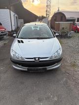 Peugeot 206 - gebrauchte Peugeot 206 aus dem Jahr 2008