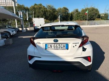 Toyota C-HR - 4