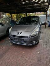 Peugeot 5008 2.0 Allure HDi FAP 150 Allure - Peugeot 5008: Hdi 150