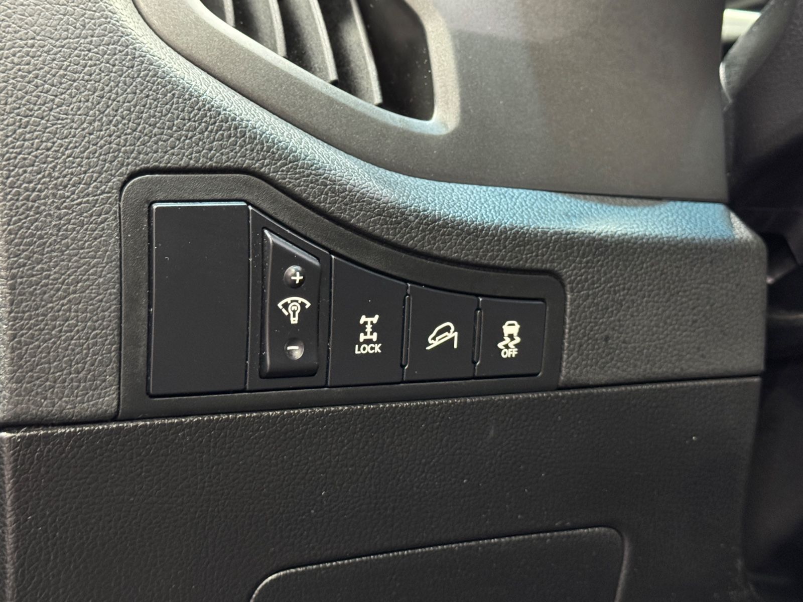 Fahrzeugabbildung Kia Sportage Spirit 4WD|TÜV 11/2027|8-FACH|