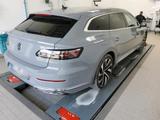 Volkswagen Arteon Shooting Brake R-Line Navigation AHK - Volkswagen Arteon mit Diesel-Antrieb: Automatik