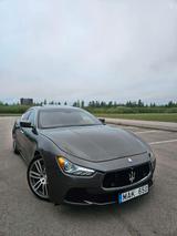 Maserati Ghibli 3.0 V6 S Q4 Automatik S - Maserati Ghibli mit Panoramadach