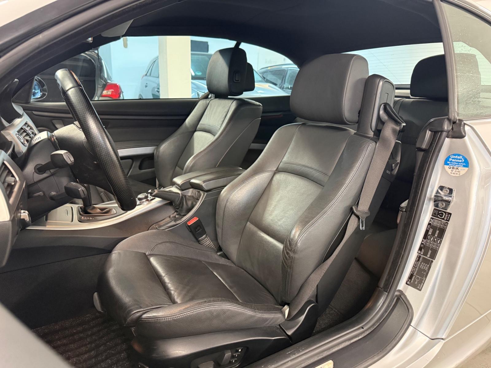 BMW 330i Cabrio*M-SPORT*NAVI*XENON*DEUTSCHES FZG*