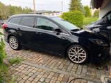 Ford Focus Turnier 2.0 TDCi | Navi| Rückfahrkama - Ford Focus: Turnier Tdci