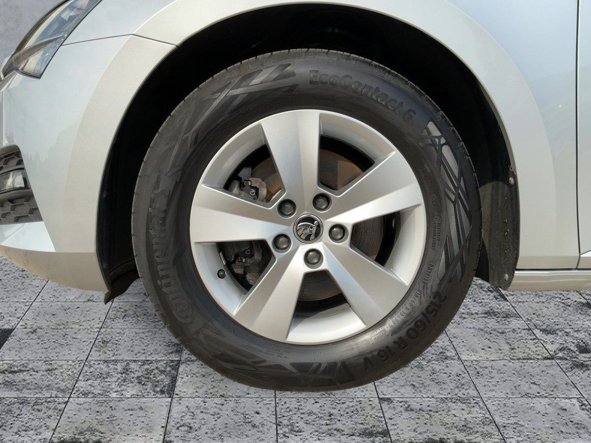 Skoda Superb - Bild 8