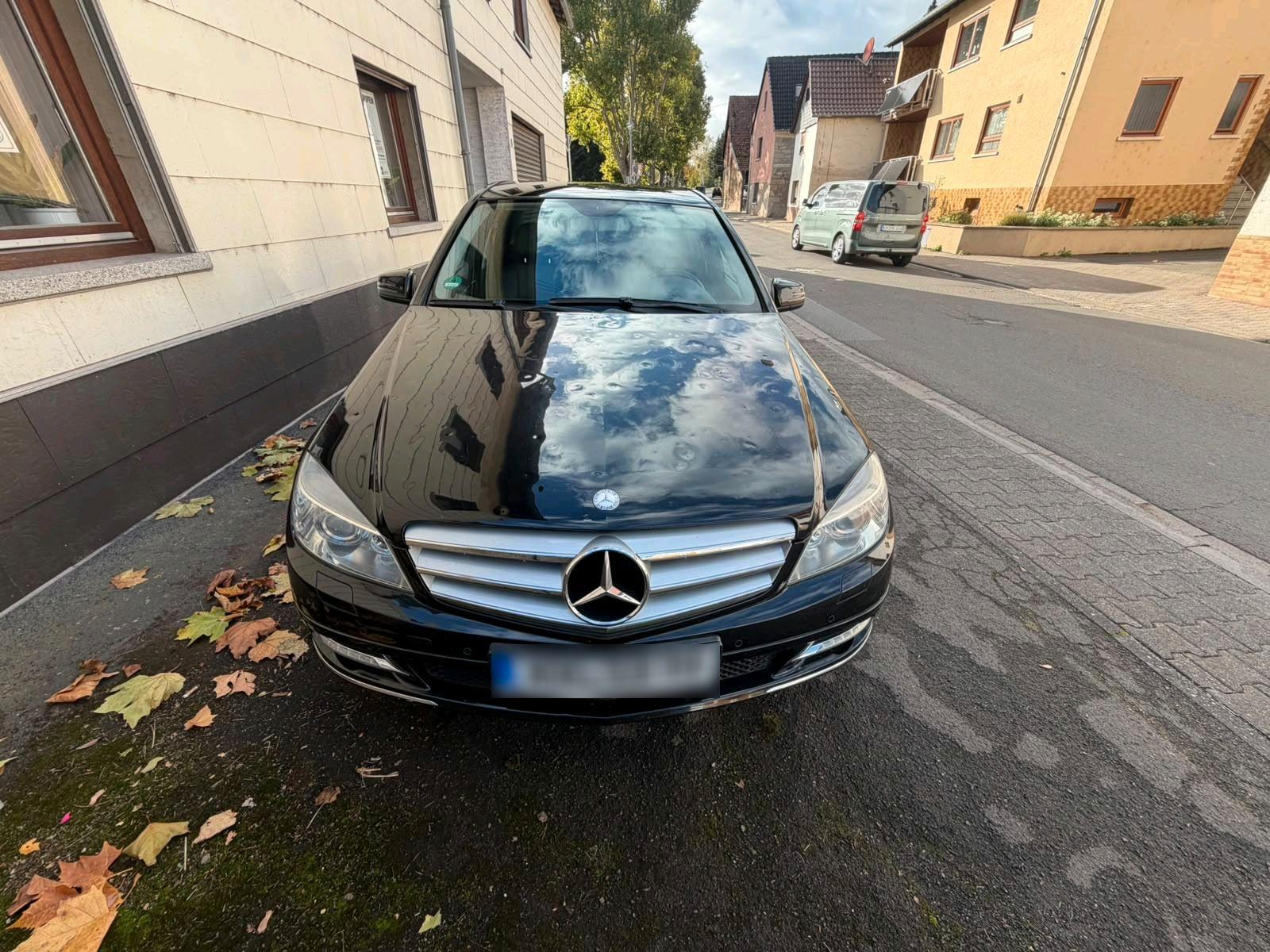 Mercedes-Benz C 220
