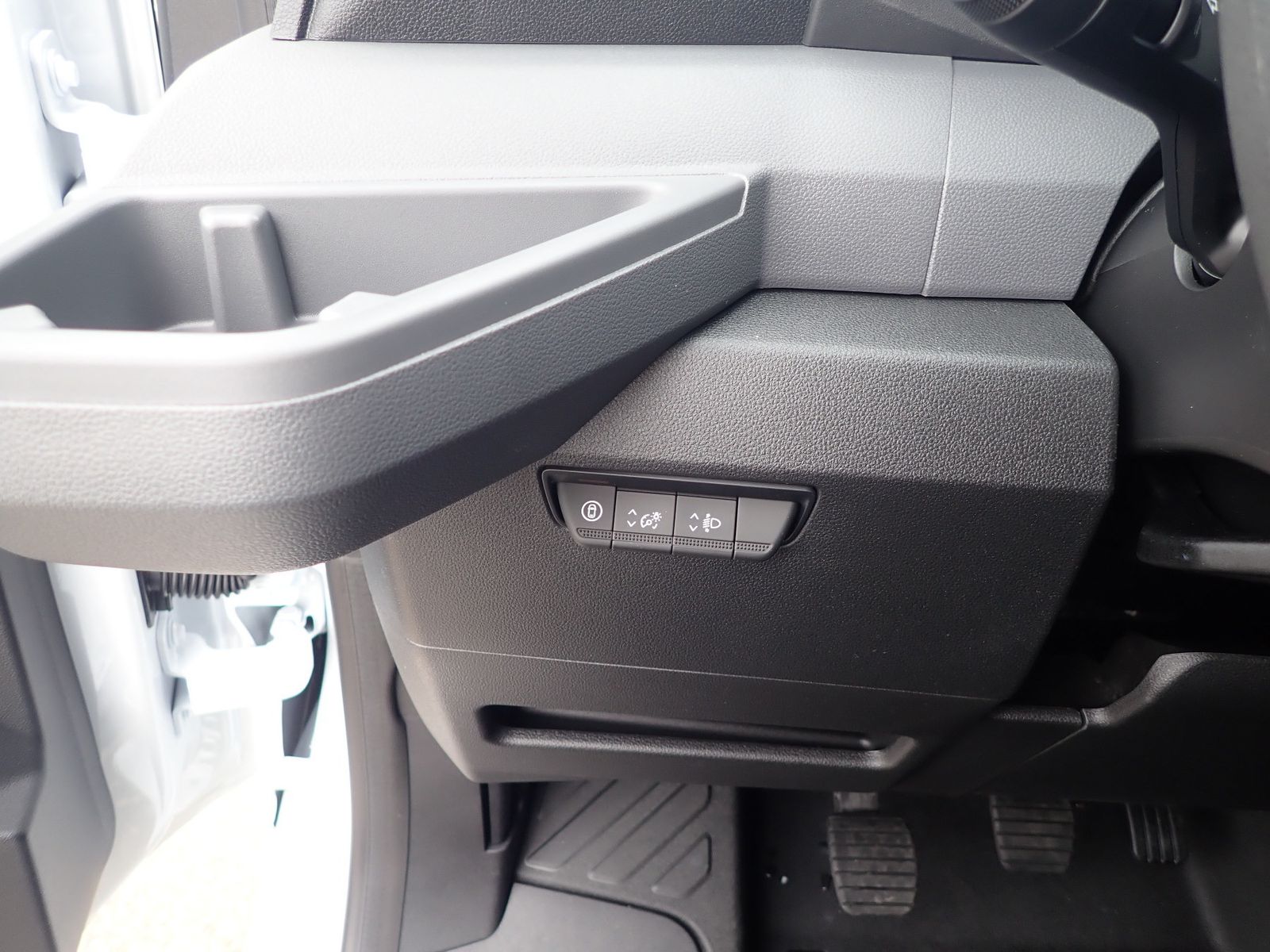 Fahrzeugabbildung Renault Master Werkseitige Umbauten FWD Fgst. Pritsche D