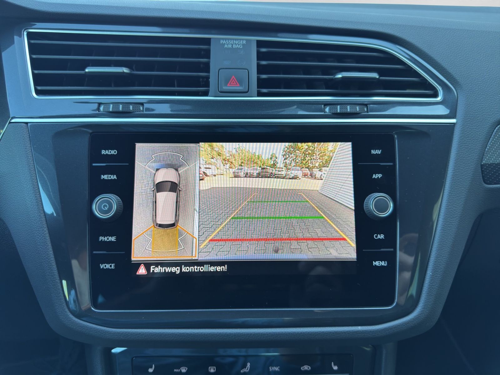 Tiguan 2.0 TDI 4MOTION R-LINE *MATRIX*AHK*NAVI*
