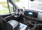 Mercedes-Benz Sprinter III Pritsche DoKa 214 - Trucks in Leipzig