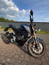 Honda CB 125 R neuwertig und unfallfrei  - HONDA CB 125 N