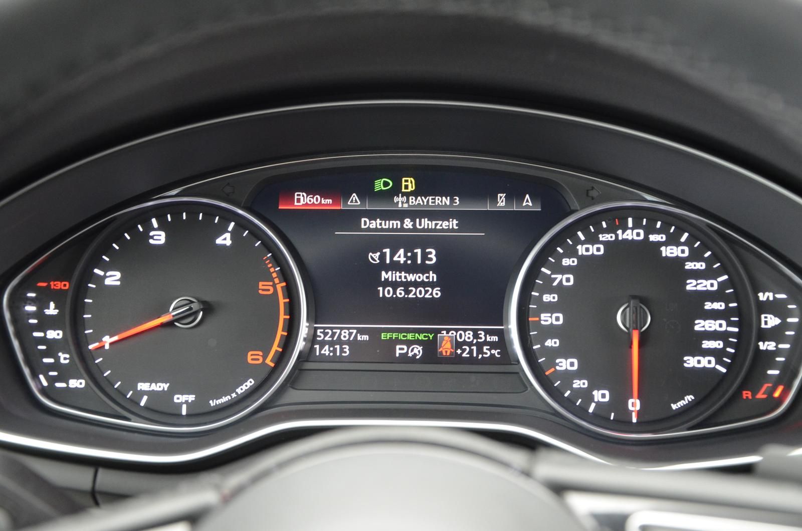 Fahrzeugabbildung Audi A4 Lim. advanced 40 TDI 150kW S tronic Navi Matr