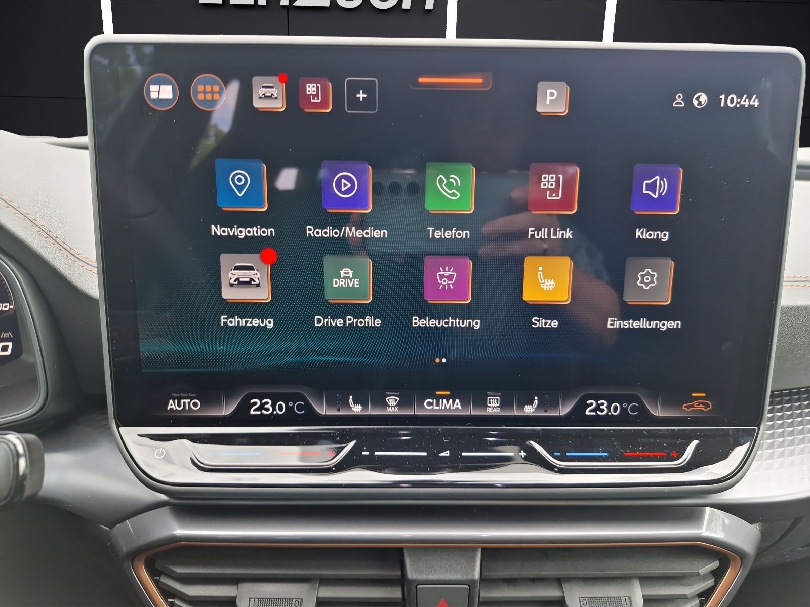 Fahrzeugabbildung CUPRA Formentor VZ Tribe Edition 2.0 TSI 4Drive DSG AK