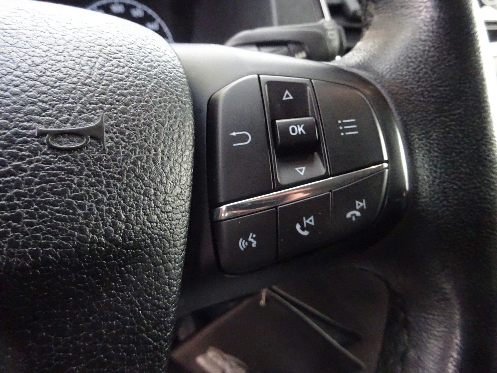 Ford Tourneo Custom 170PS Autm. L1 Titanium X Standhz foto 21