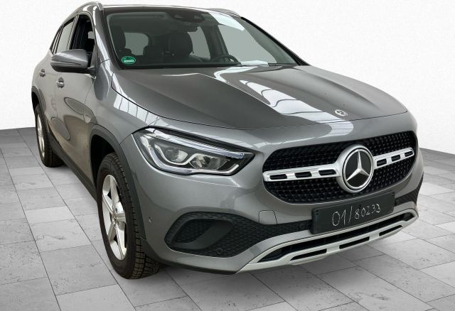 Mercedes-Benz GLA 180 d Kamera*LED*Navi*Leder*17*DAB*UV46T€