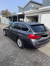 BMW 318i Touring Luxury Line Auto Luxury Line - BMW 318 von privat