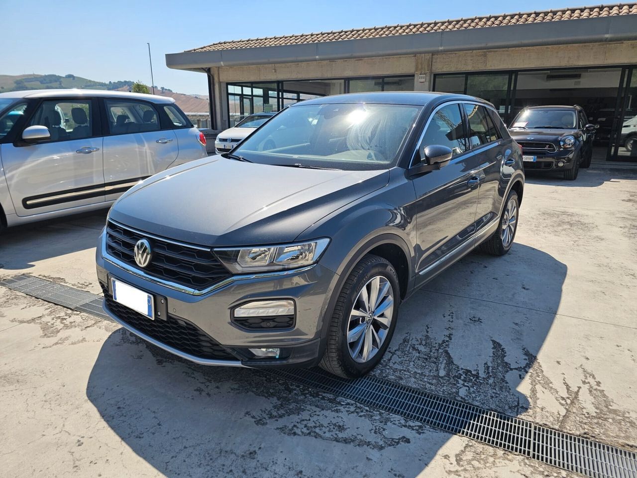 Volkswagen T-Roc 1.5 TSI ACT DSG Style BlueMotio imagem 3