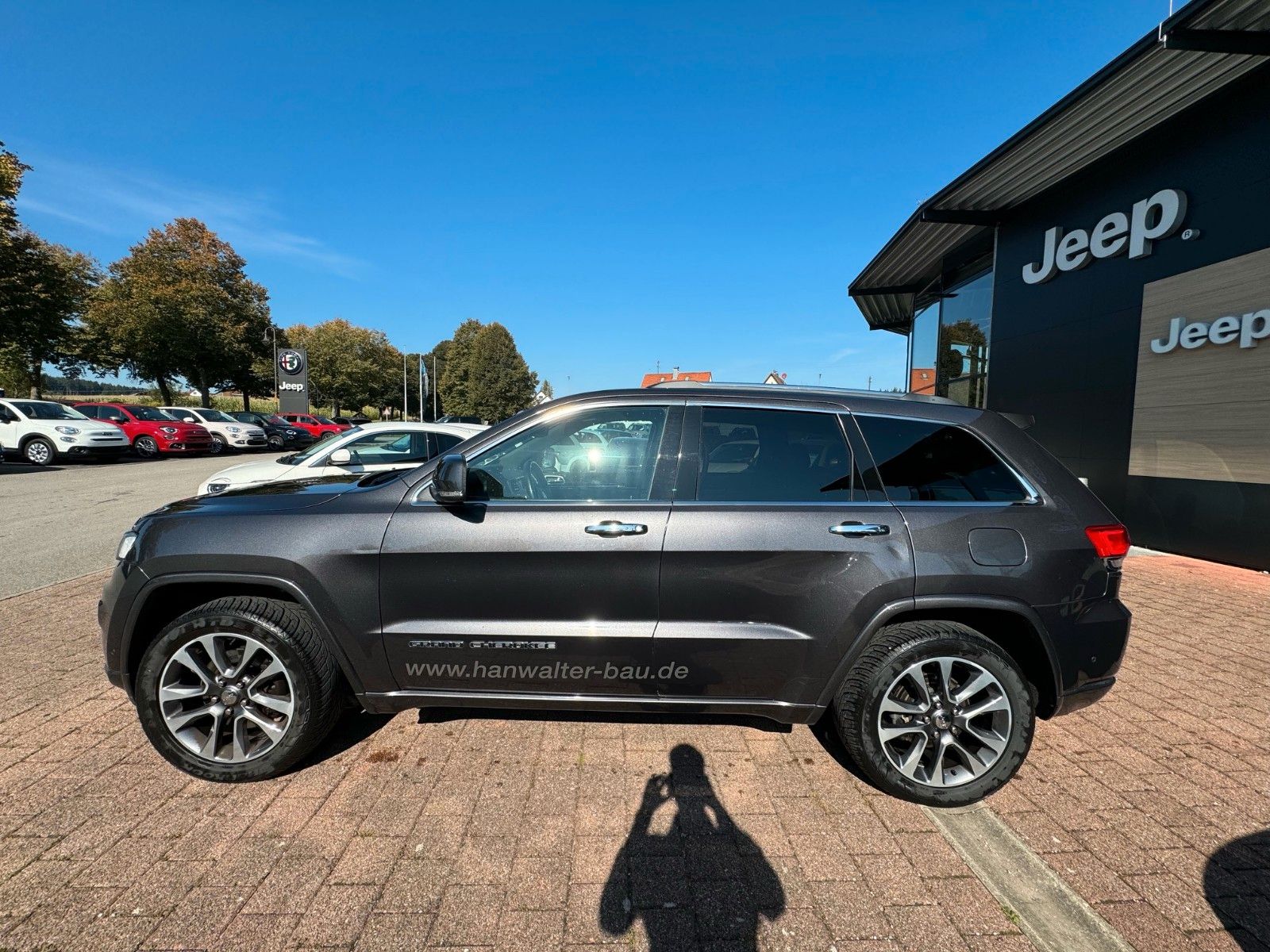 Fahrzeugabbildung Jeep Grand Cherokee 3.0 CRD Overland PANORAMA AHK