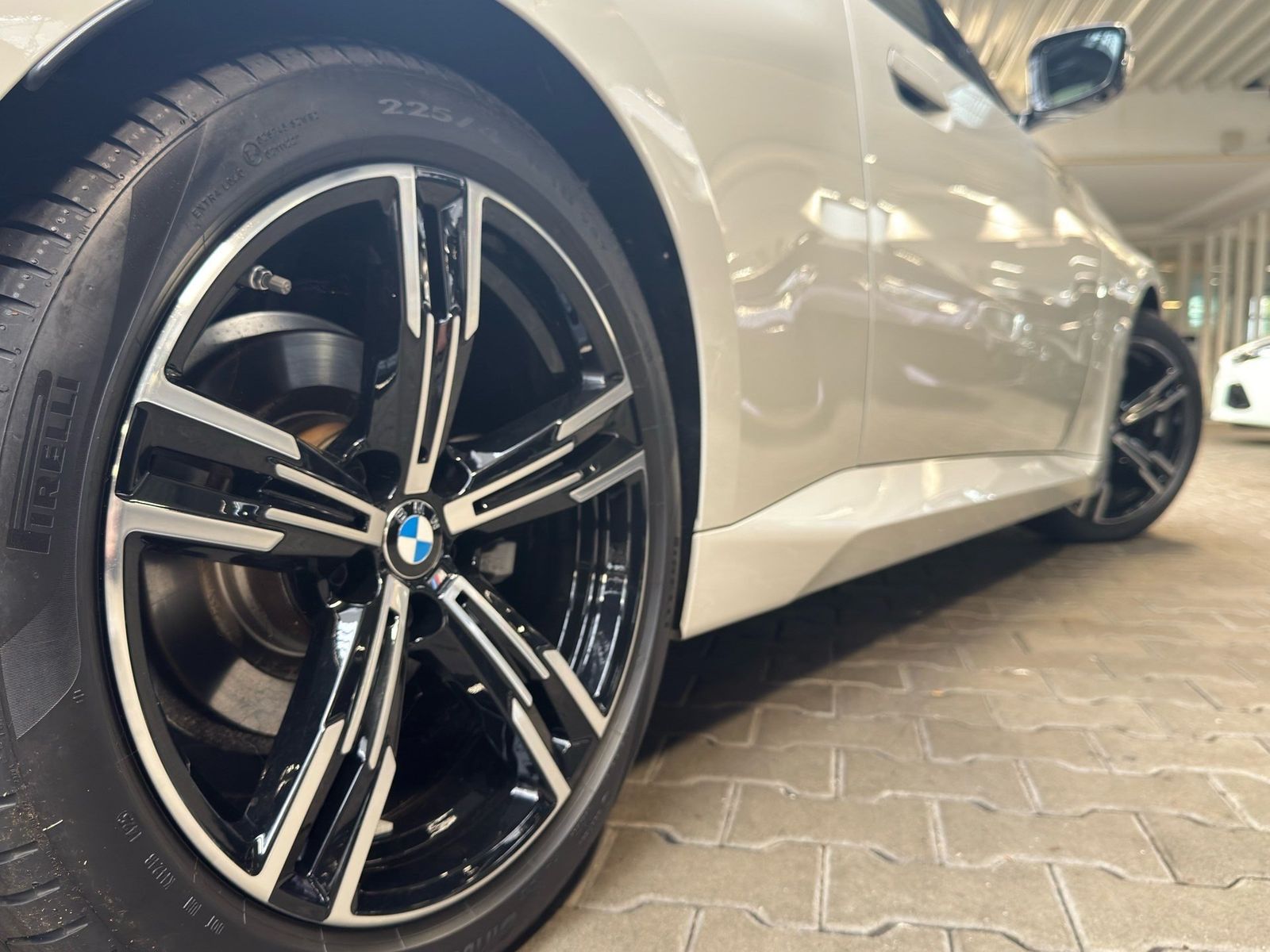 BMW 218 - Bild 5