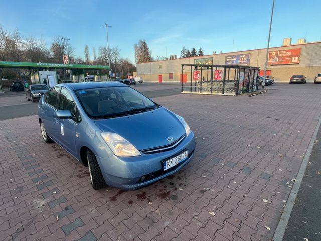 Toyota Prius 1.5-l-VVT-i Sol inkl. Travel-Paket Sol...