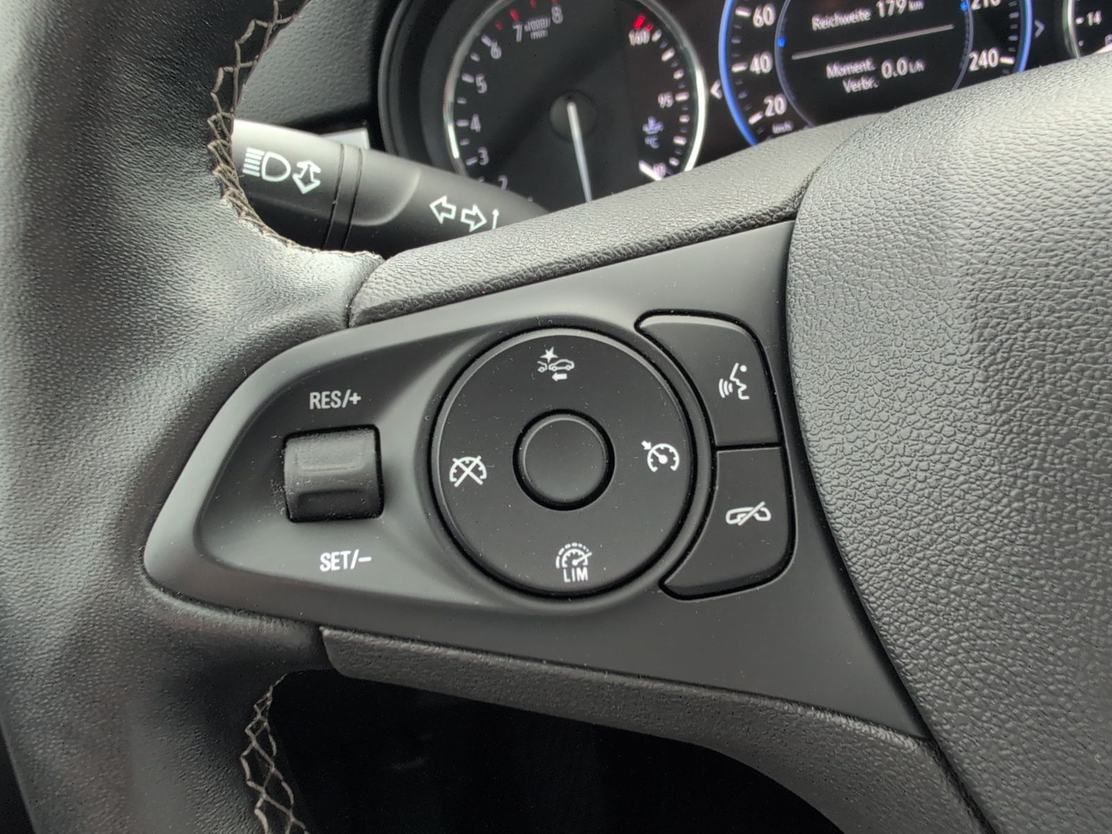 OPEL Astra 1.2 Turbo Elegance Navi SHZ CarPlay – Bild 30