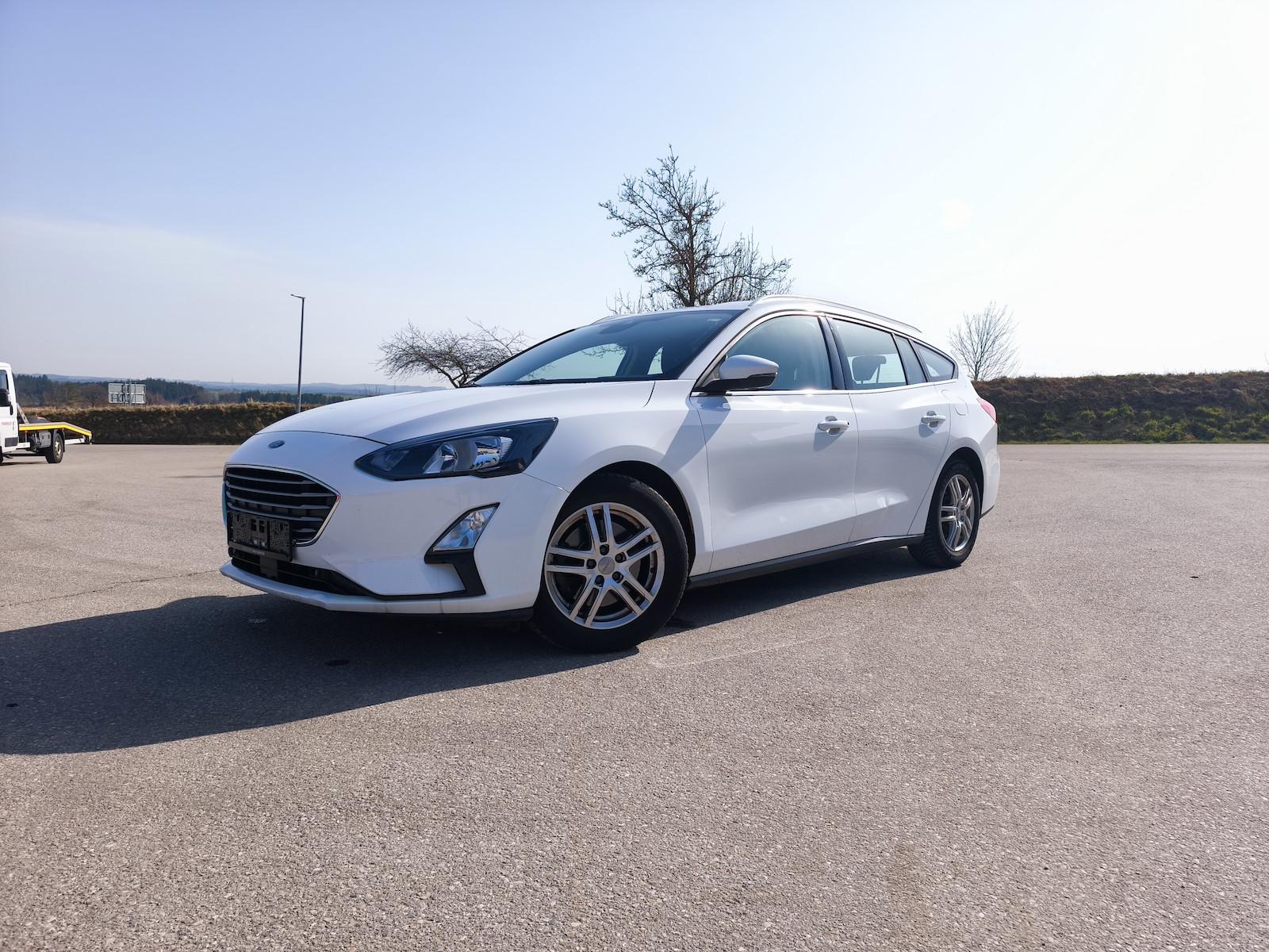 Ford Focus Cool & Connect/Navi/Winterpaket