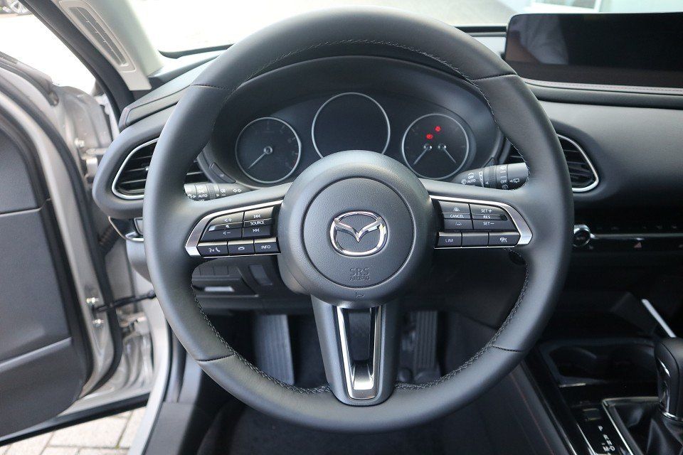Fahrzeugabbildung Mazda CX-30 2025 M-Hybrid Homura G-140 AT *sofort* NAV