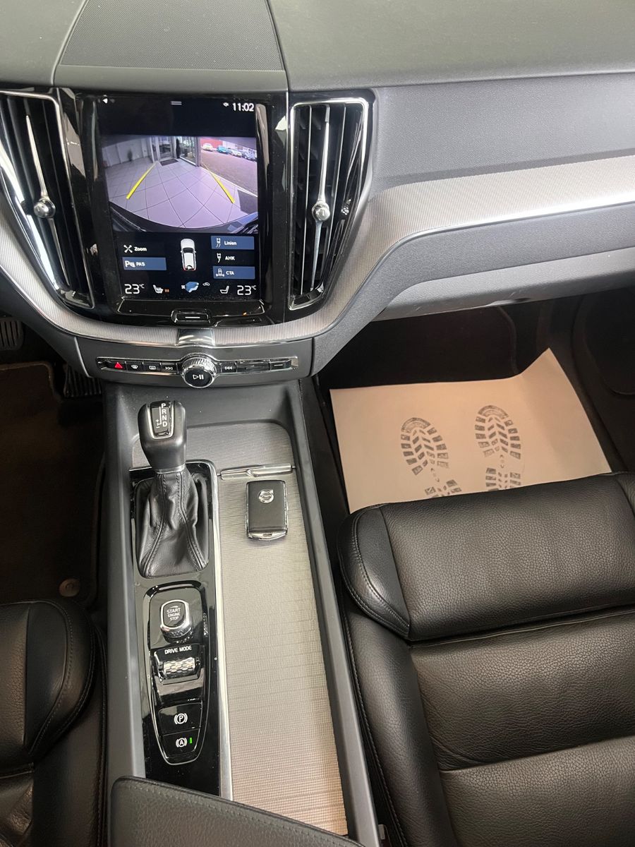Fahrzeugabbildung Volvo XC 60 XC60 Inscription AWD * Business Xemium *